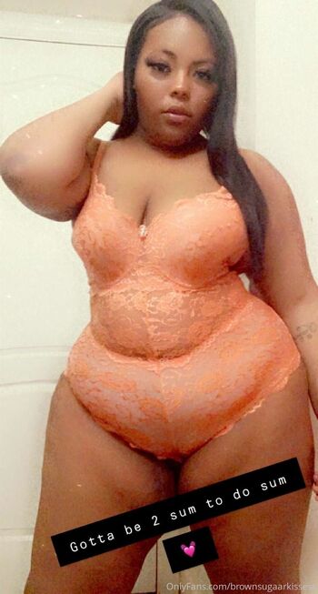 Thickass Brownskin / brownsugaarkissess nude photo #29