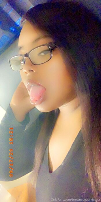 Thickass Brownskin / brownsugaarkissess nude photo #39