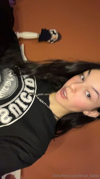 Katie / bruh_katie / bruhkatie_ / bruh__katie nude photo #17