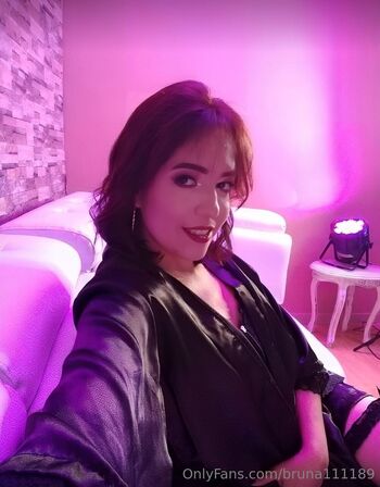 Brun / bruna111189 nude photo #2