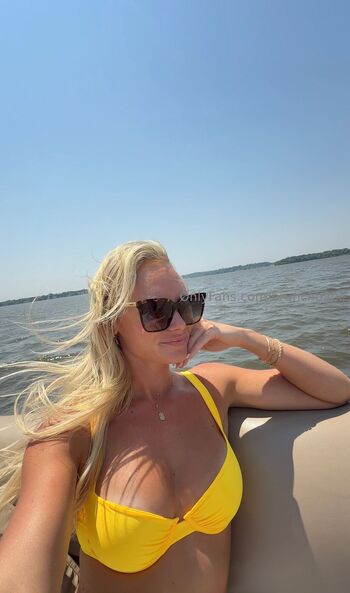 As / brunchbabe nude photo #5