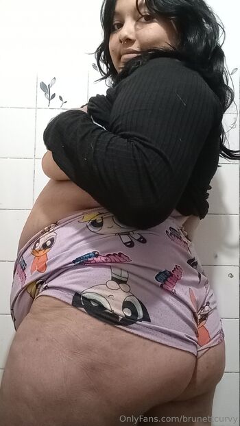 𝗟𝗔𝗧𝗜𝗡𝗔 𝗖𝗛𝗨𝗕𝗕𝗬 / brunettcurvy nude photo #15