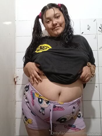 𝗟𝗔𝗧𝗜𝗡𝗔 𝗖𝗛𝗨𝗕𝗕𝗬 / brunettcurvy nude photo #29