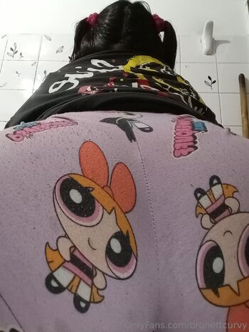 𝗟𝗔𝗧𝗜𝗡𝗔 𝗖𝗛𝗨𝗕𝗕𝗬 / brunettcurvy nude photo #32