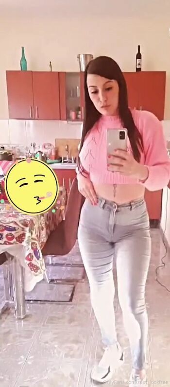 sexy brunette / brunette_queenfree nude photo #18