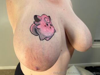 brushesandboobies / brushesandboobies nude photo #12