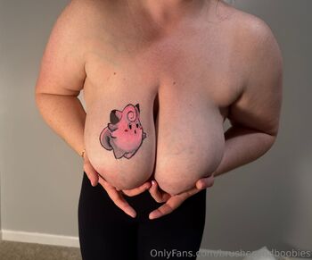 brushesandboobies / brushesandboobies nude photo #15