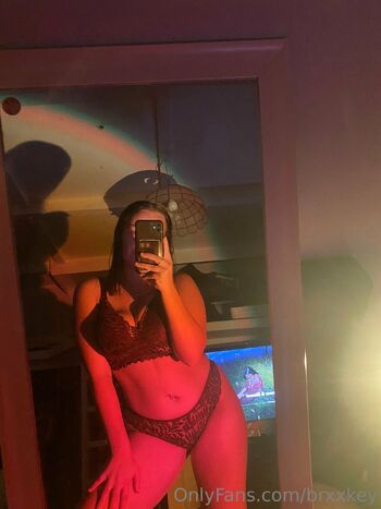 Brxxke / brxxkey nude photo #37