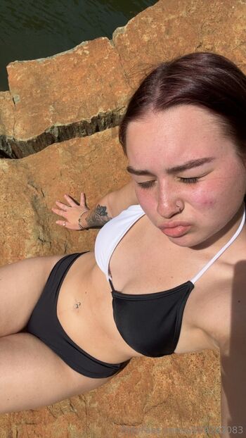 Brynn / brynnparker nude photo #23