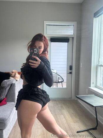 Bryanna William / bryyaannaaa nude photo #32