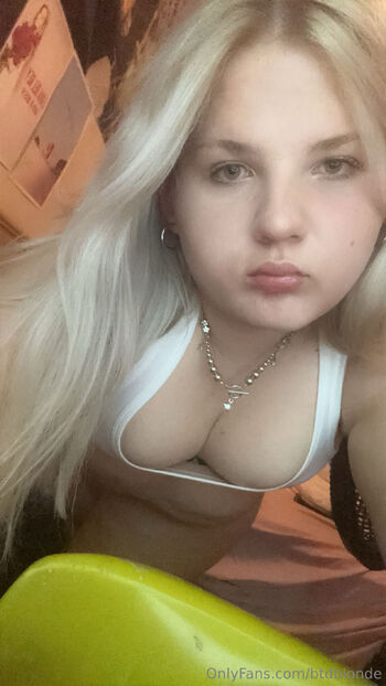 blondie / btdblonde nude photo #25