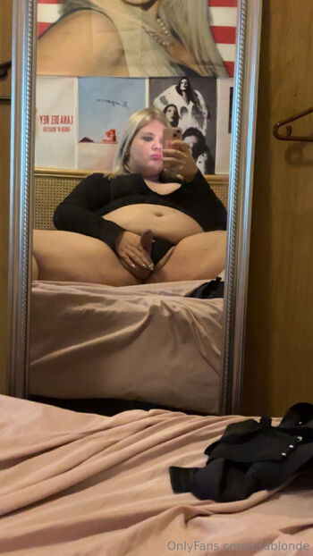 blondie / btdblonde nude photo #33