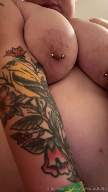 bubblebrat969 / bubblebrat9696 nude photo #4
