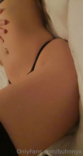 Buhnn / buhnnyx nude photo #5