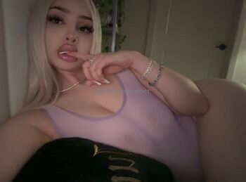 your / bumassburner nude photo #1