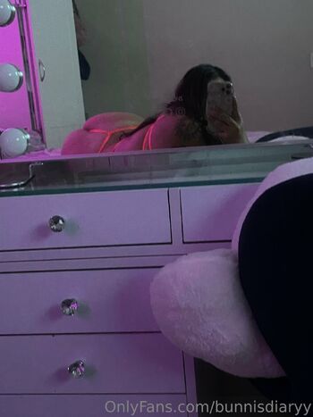 ა bunni ໒ / bunnisdiary nude photo #16