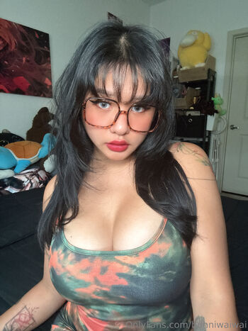 Bunni / bunniwaiwai nude photo #1