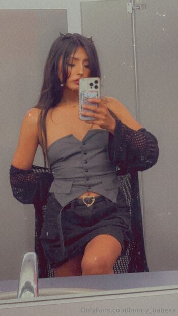 Bunn / bunny_babexx nude photo #6