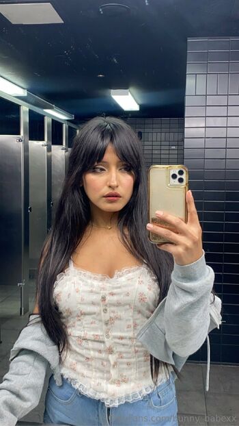 Bunn / bunny_babexx nude photo #12