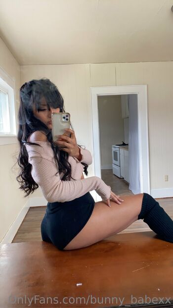 Bunn / bunny_babexx nude photo #35