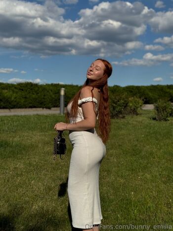 Emilia Amber / bunny_emilia nude photo #31