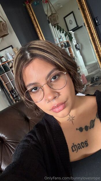 Arabella Moo / bunnylovesrope nude photo #20