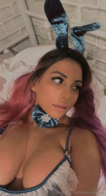 Squishie / bunnyscake nude photo #10