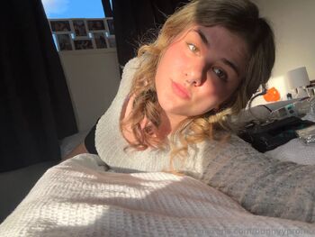 tease / bunnyypromo nude photo #37