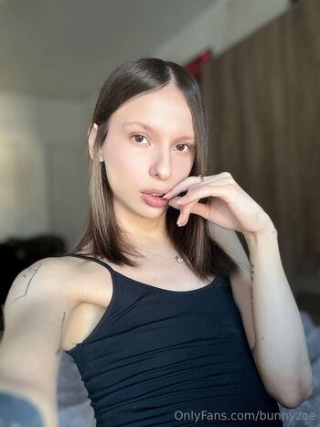 Zoe / bunnyzoe nude photo #9