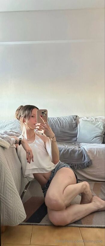 Zoe / bunnyzoe nude photo #10