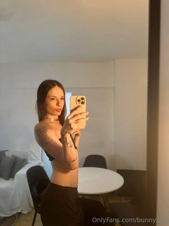 Zoe / bunnyzoe nude photo #25
