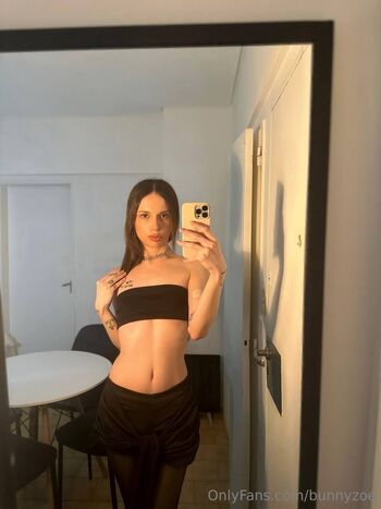 Zoe / bunnyzoe nude photo #26