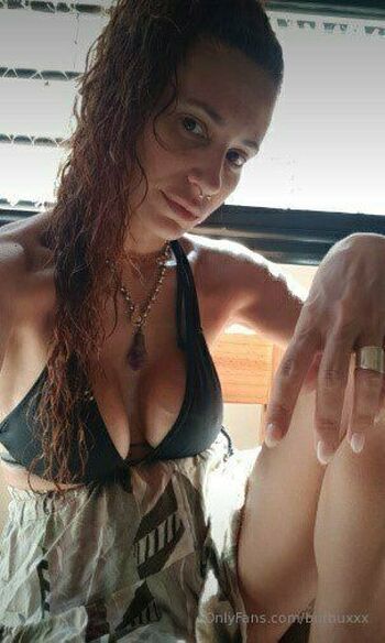 Latín girl / burbuxxx / burbionly nude photo #35