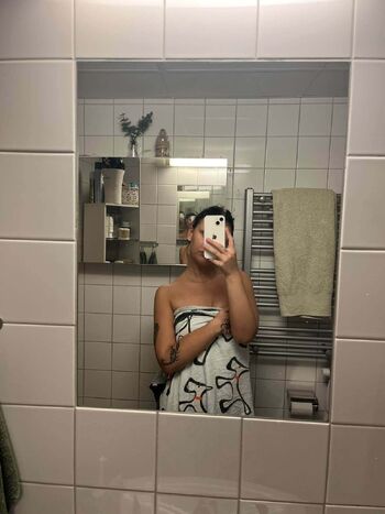 OnlyFans / busigafrida nude photo #13