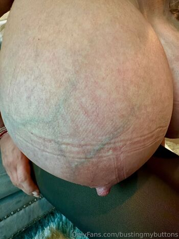 BustingMyButton / bustingmybuttons nude photo #36