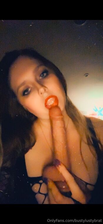 Brand / bustylustybrat nude photo #18
