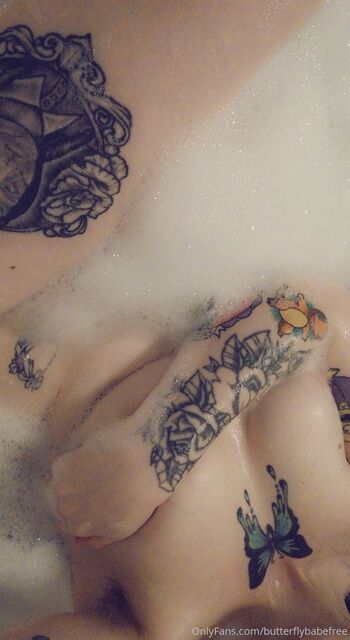 Free butterflybab / butterflybabefree nude photo #20
