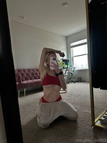 Miss Brookie NEW CONTENT DAIL / buustybuuttsluuttbrookie / brookiemilller nude photo #12