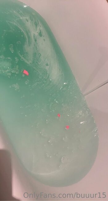 Amber / buuur15 nude photo #33