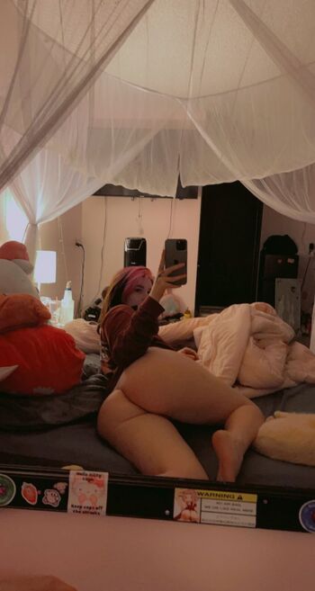 Lydia / bxbylydia nude photo #18