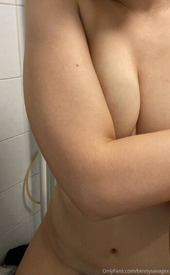 Bxunnysavage / bxnnysavagex nude photo #16