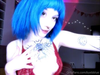 YONA / byebblue nude photo #15