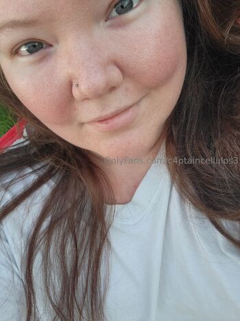 Hanna / c4ptaincellulos3 / cptcellulose nude photo #14