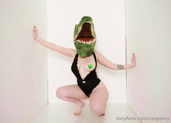 Cait Perv / caitpervy nude photo #31
