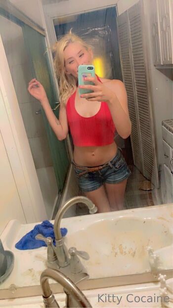 Kitty CocaineTOP 1 / cali_drip nude photo #2