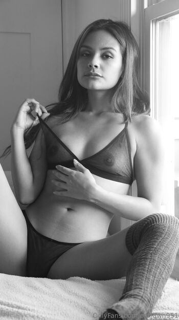 K / calijawn951 nude photo #1