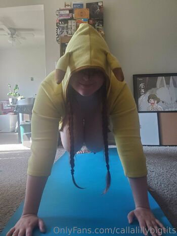 Calla Lill / callalillybigtits nude photo #17