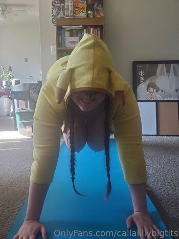 Calla Lill / callalillybigtits nude photo #18