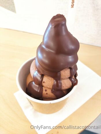 Callista Cottontai / callistacottontail nude photo #15