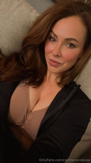 mrs. t fit ML / callmecandacee nude photo #8